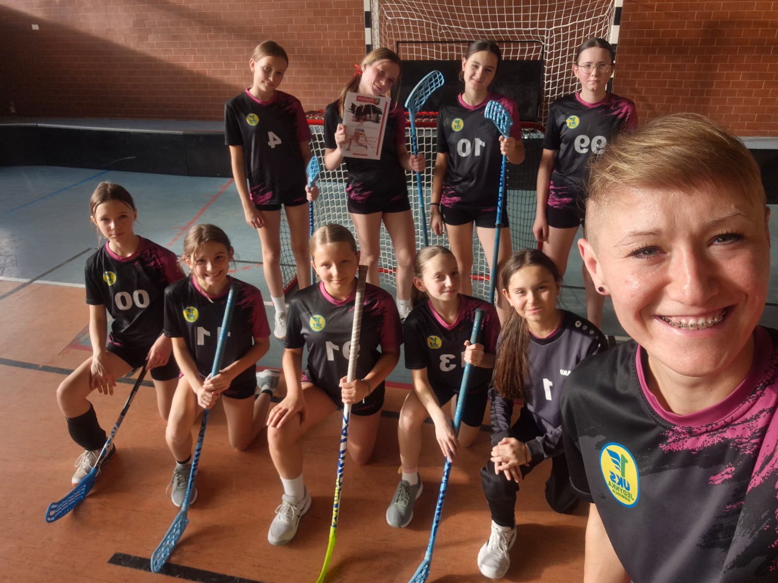 Półfinał Województwa w Unihokeju dziewcząt Igrzyska Dzieci